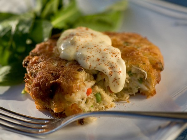 Top10_crabcakes_s4x3_lg