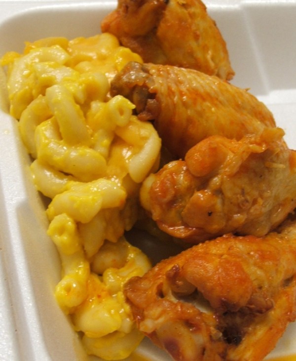 Mc_and_wings