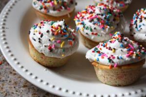 cupcakes w sprinkles