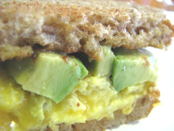 Avocado_egg_cheese
